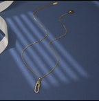 Acier Inoxydable 304 Le Cuivre Trombone Ovale
Placage À L'eau Zircon Plaqué Or 18K Style Ig Élégant Style Simple Incruster Chaîne De Câble Or Pendentif