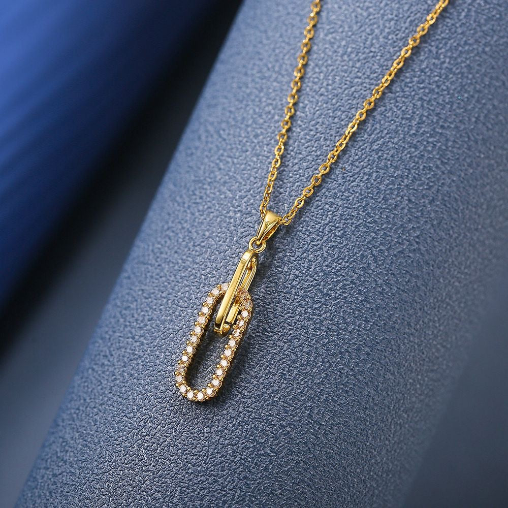 Acier Inoxydable 304 Le Cuivre Trombone Ovale
Placage À L'eau Zircon Plaqué Or 18K Style Ig Élégant Style Simple Incruster Chaîne De Câble Or Pendentif